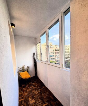 Calea Mosilor, apartament complet renovat, 2 camere.
